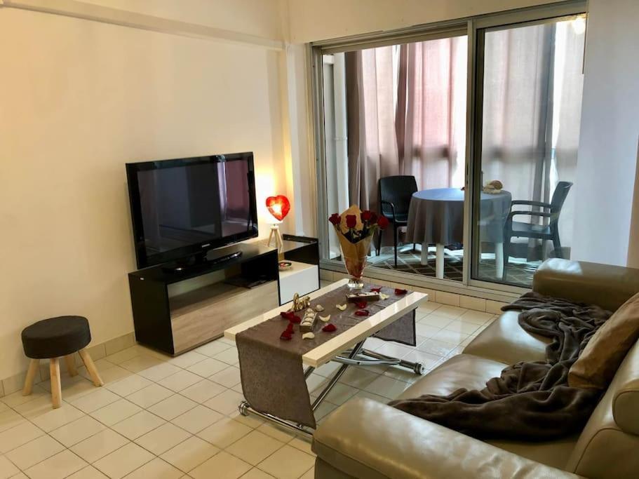 "Beausoleil" T2 Lumineux, Parking, Clim, Wifi Apartment Сет Екстериор снимка