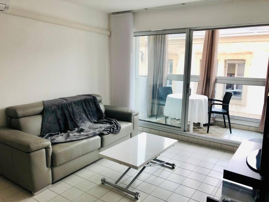 "Beausoleil" T2 Lumineux, Parking, Clim, Wifi Apartment Сет Екстериор снимка